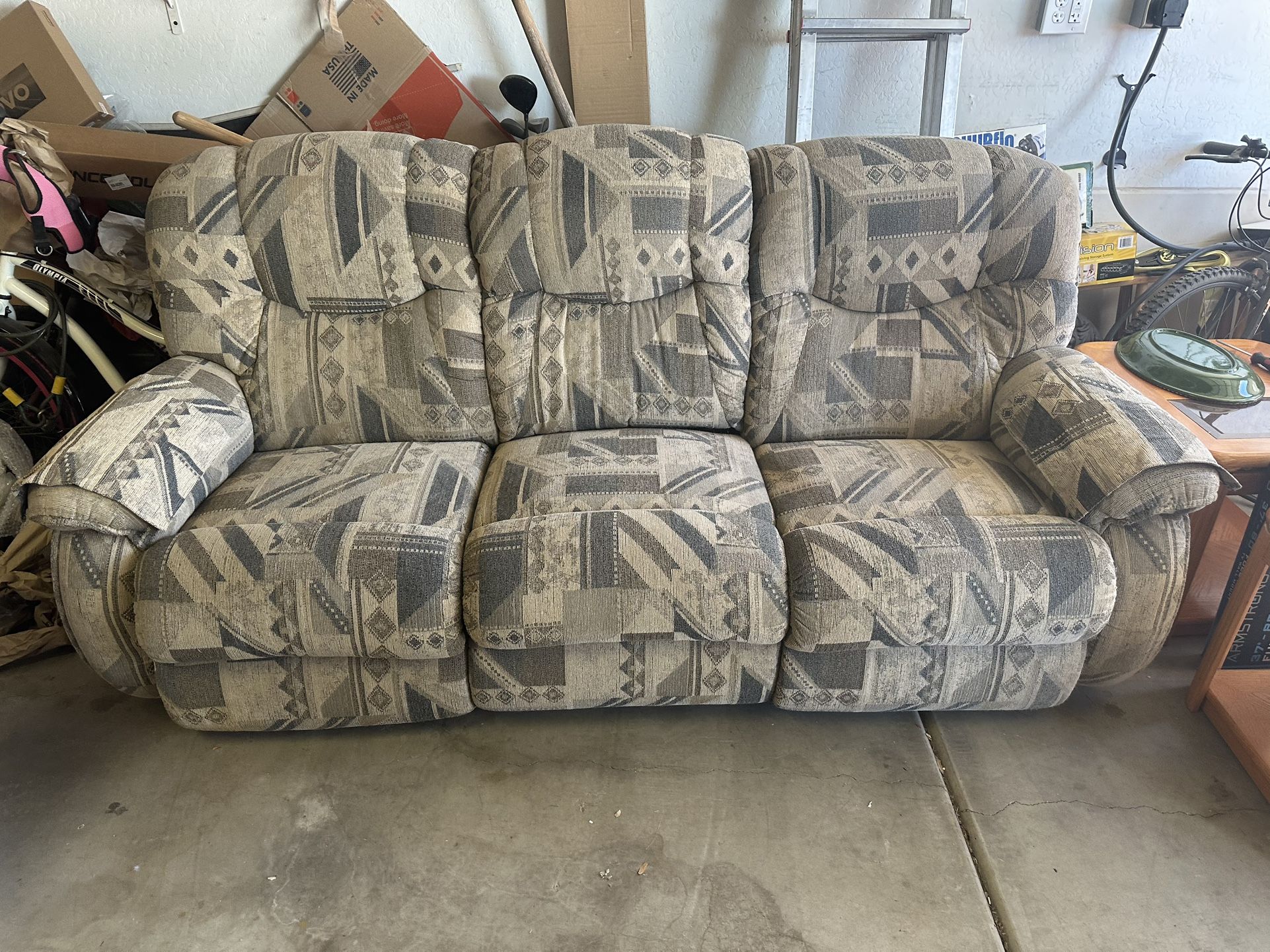 Lazy boy Reclining Sofa-REDUCED