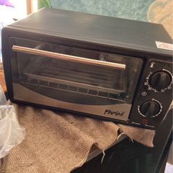 Oven New Out Of Box $10,00