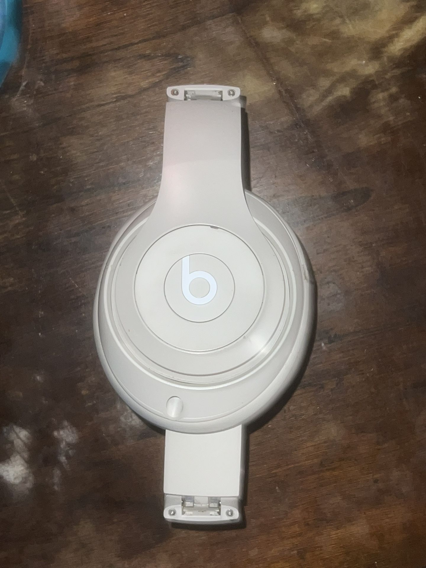 Beats Studio Pro