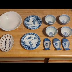 Vintage Oriental Porcelain Dishes And Bowls In Great Condition!! $50