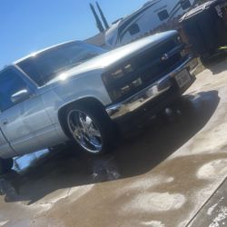 1988 Chevrolet 1500 Regular Cab- Short Bed
