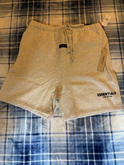 Fear Of God Essential Shorts “Light Oatmeal” SIZE: L