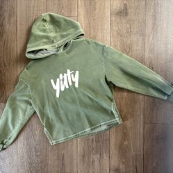 Yitty (Fabletics) Hoodie Small