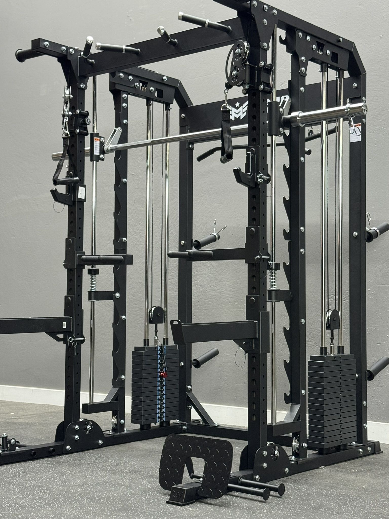 SQUAT RACK SMITH MACHINE NEW IN BOX - FREE DELIVERY 