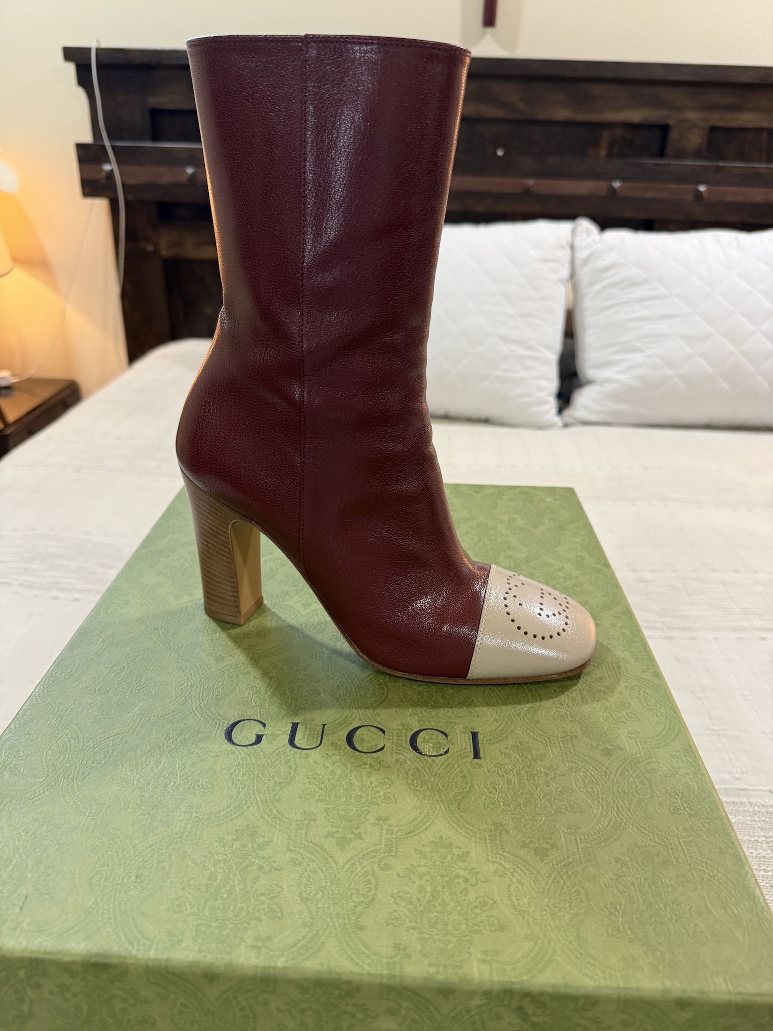 Gucci Women's Burgundy and Beige Heeled Boots
