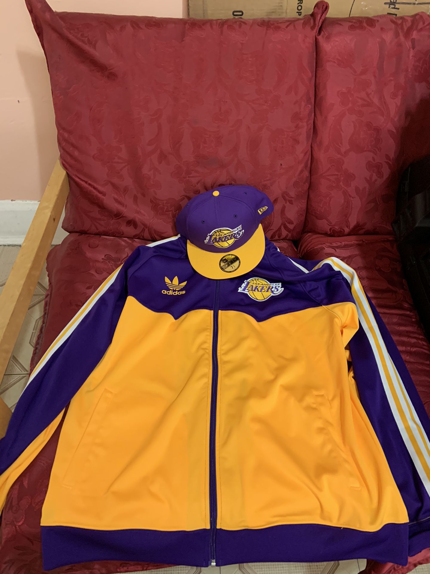 New Men's XL LA Lakers Adidas Track Jacket & New Era Fitted Hat 7 5/8 NBA  Los Angeles Outfit Lebron for Sale in The Bronx, NY - OfferUp