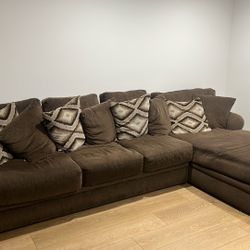 Sectional Sofa With Chaise and Pillows -will sell for $250 or best offer