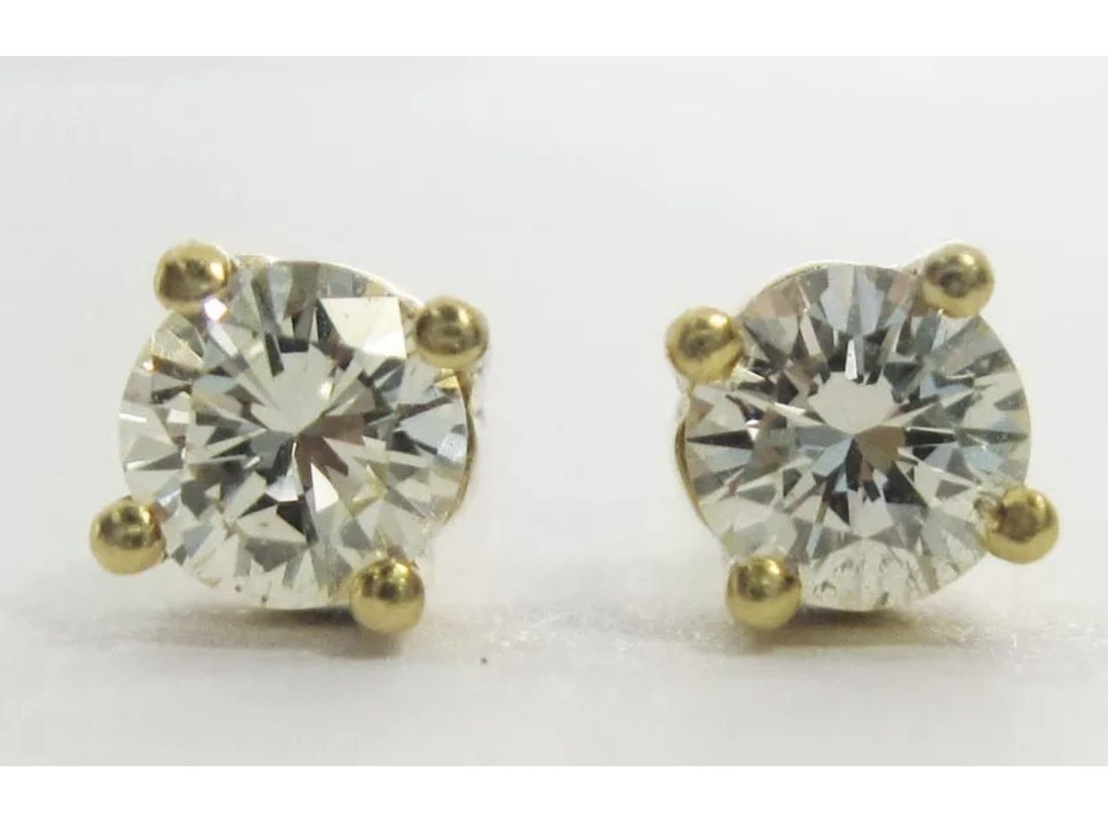 18k Yellow Gold .42ctw Natural Genuine Round Diamond Stud Earrings 4 Prong