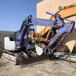 2001 Komatsu Zero Radius Excavator