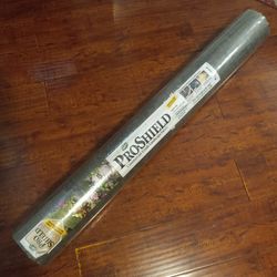 Dalen PRO-SHIELD Commercial Grade Landscape Fabric with Staples