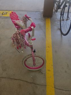 girl bike 30 almost new