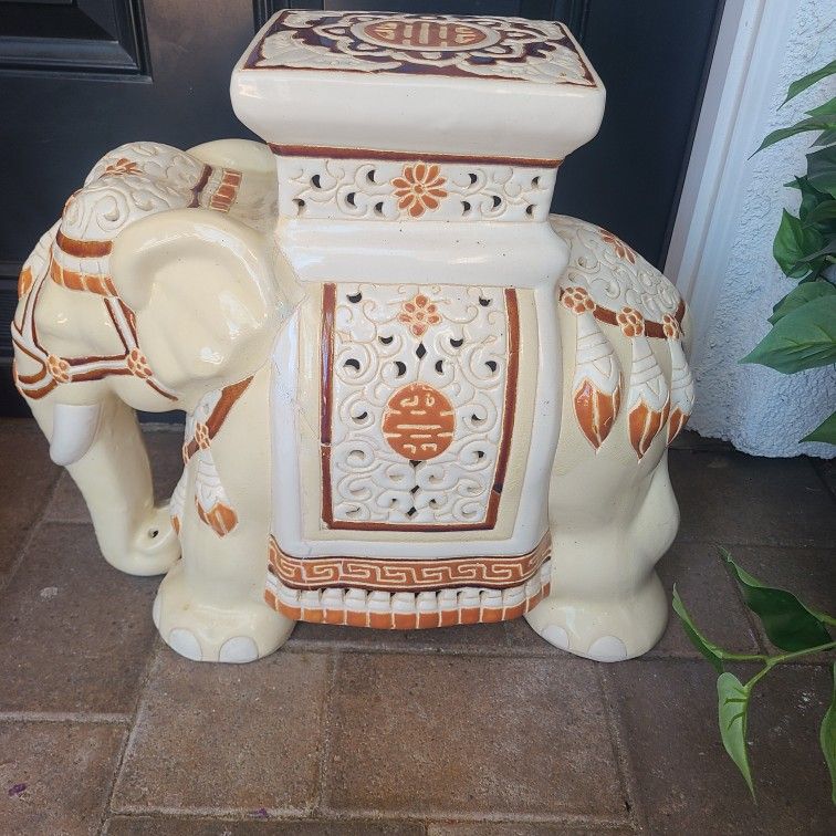 Vintage Elephant Decor