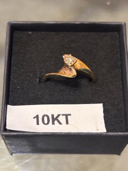 10kt Yellow Golden Ring