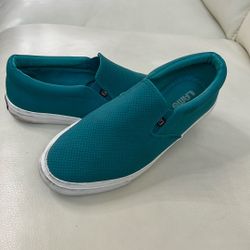 Women’s Tennis Shoe