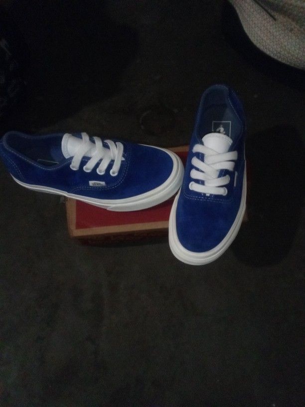 Girls Vans 