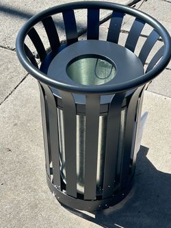 Brand new Commerical outdoor trash can for $90