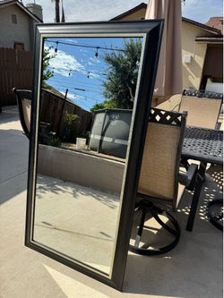 Rectangular mirror