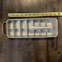VINTAGE ALUMINUM ICE QUICKCUBE TRAY