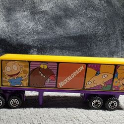 Matchbox Nickelodeon Rugrats Peterbilt Toy Truck & Container Trailer 1983/1981