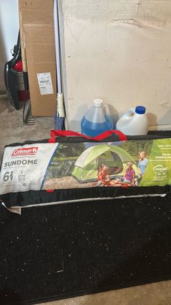 Coleman Sundome 6-Person Camping Tent