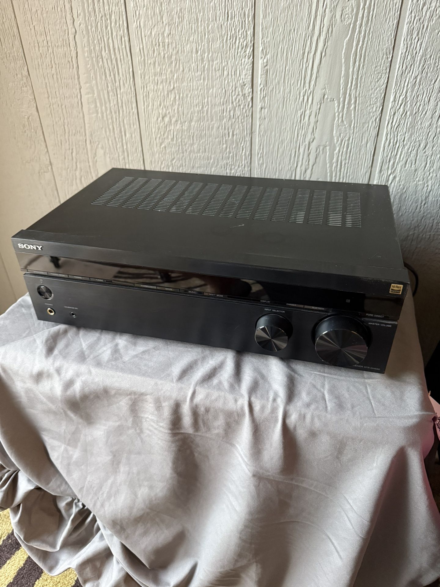 Sony Home Theater Receiver And Speakers