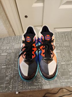 Nike LeBron 18 Low x Space Jam New Legacy Lola Bunny Sz 6.5Y Womens 8
