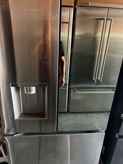 Samsung 36” Refrigerator French Door