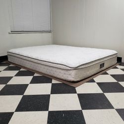 Queen size mattress - can DELIVER almost anywhere for $20 extra - gently used and in very good condition 😍