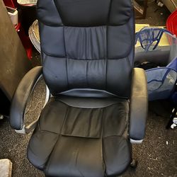 Executive office chair