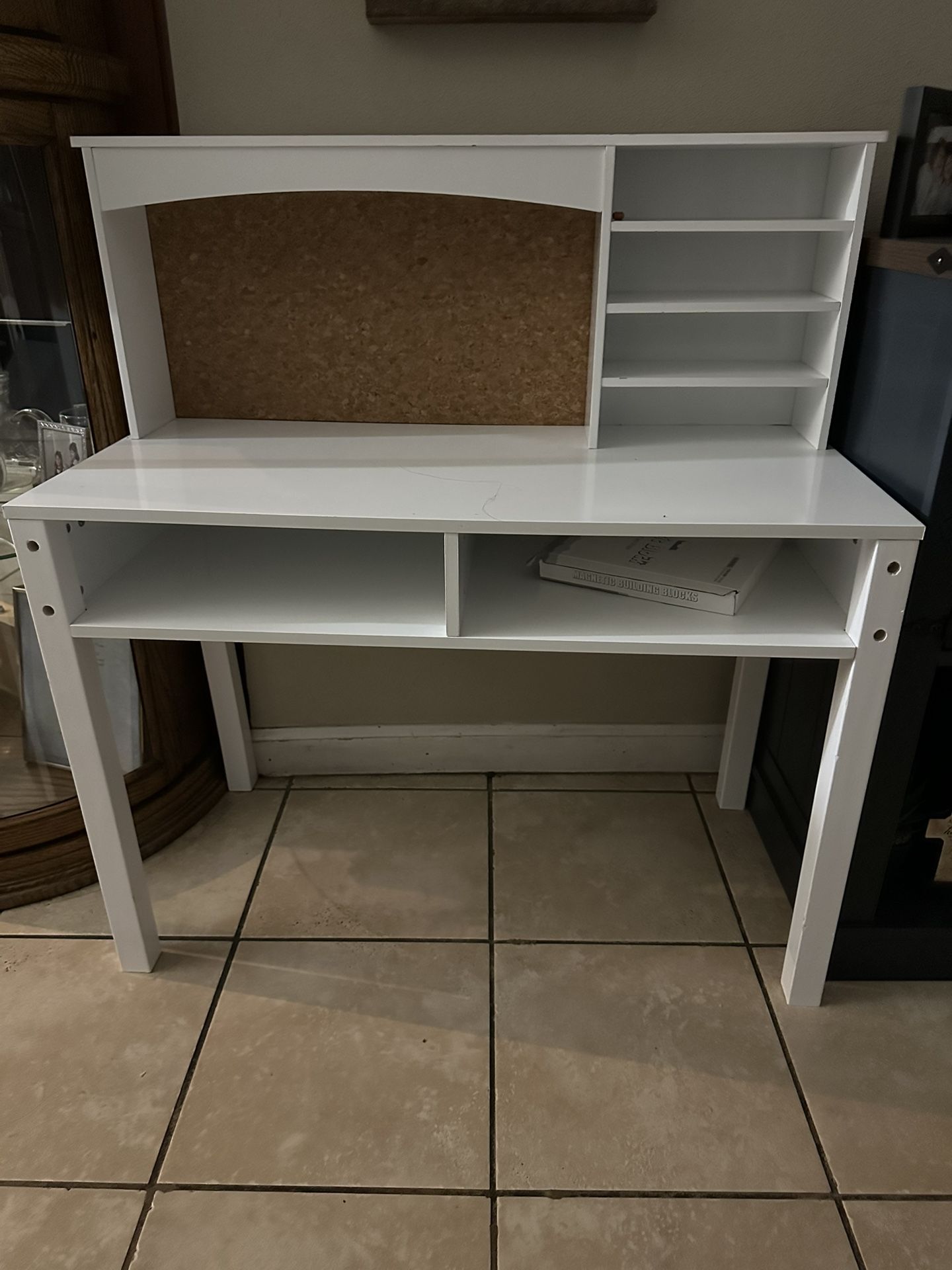 Children’s Desk & Chair