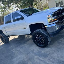 2017 Chevrolet Silverado 1500 Crew Cab