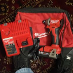 New Milwaukee impact set