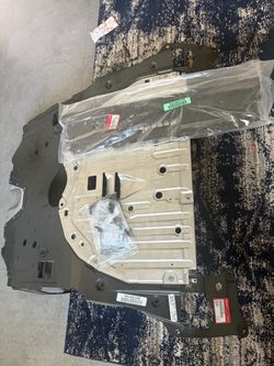 2022 Honda Civic Sport OEM Splash Guards – Brand New – $300 OBO