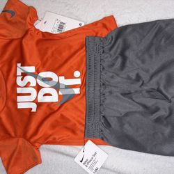 Nike New With Tags Boys Set 18 M 