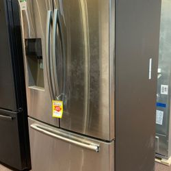 SAMSUNG FRIDGE With warranty ACT FAST RF263TEAESR 4R1