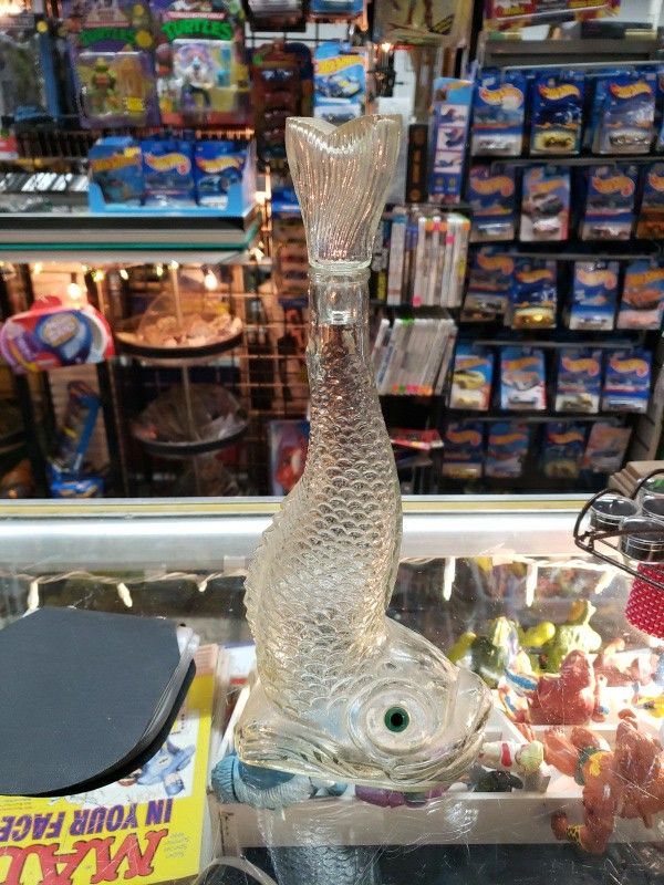 Fish Bottle Decanter Dobson's Shad Ro Branco 1969 Portugal 13.5" T with Stopper