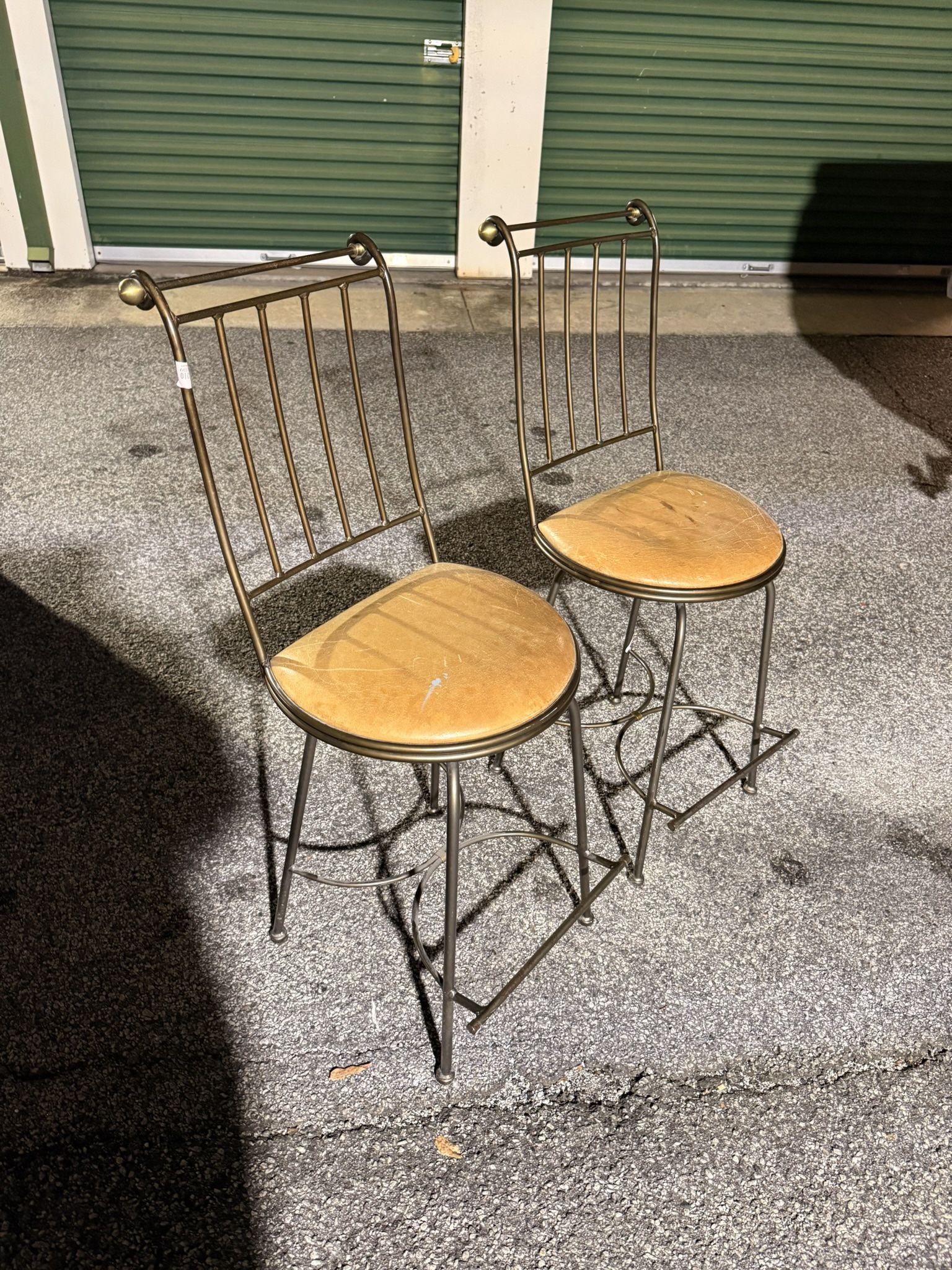 Set of 2 Metal Bar Stools