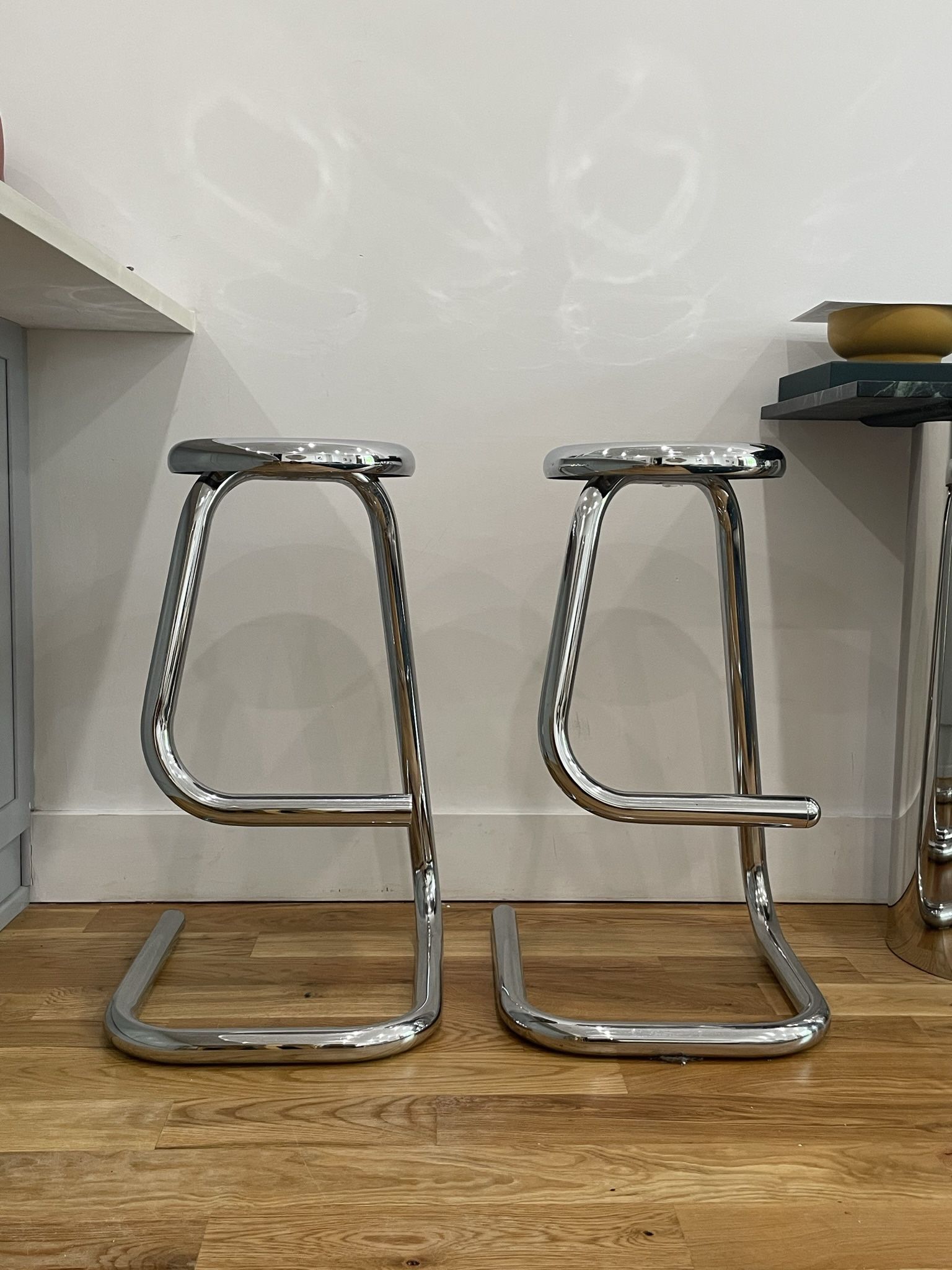 K7 vintage chrome stools