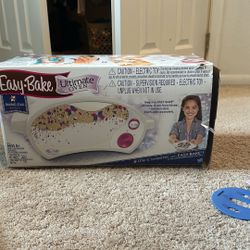 Easy Bake Ultimate Oven