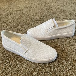 Michael Kors Size 10 Slip On Shoes