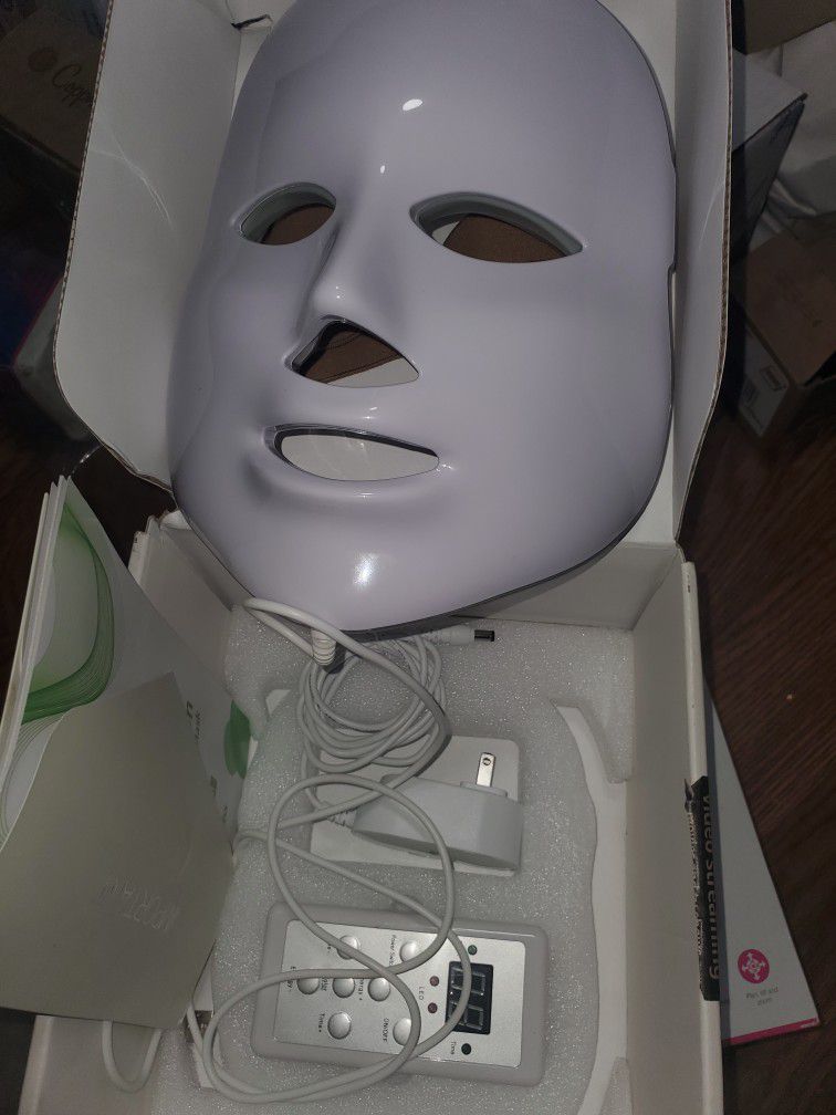 Led Face Mask Light Therapy, Angel Kiss 7 Color Led Photon Face Skin Care Mask, Blue Red Light Treatment Mask for Skin Rejuvenation Anti Aging Skin Ti