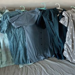 16 Men's Medium Button Down Shirts New/Like New