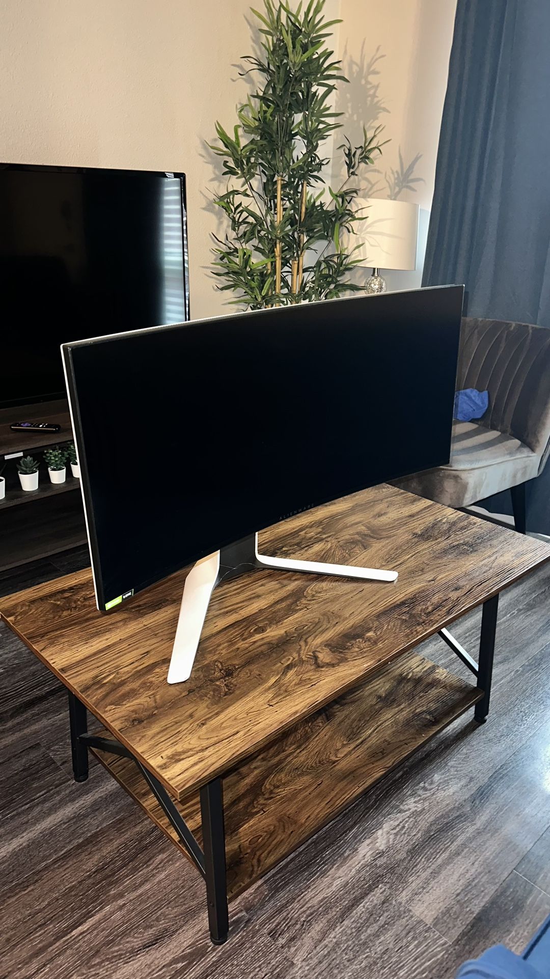 Alienware 120Hz UltraWide Gaming 34 Inch Curved Monitor