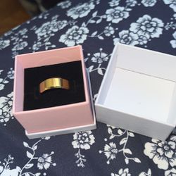 Golden Ring Size 10