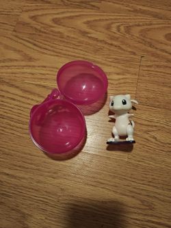 Burger King Mew toy w/ ball (1999)