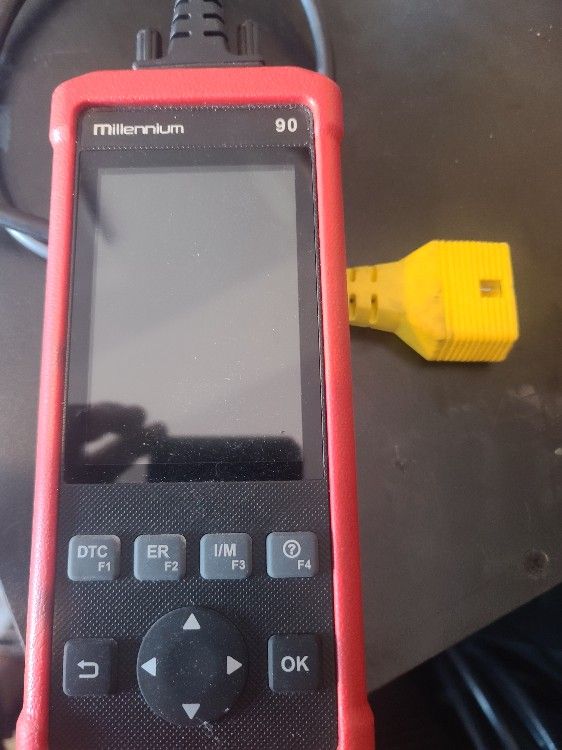 LAUNCH Millennium 90 Pro 