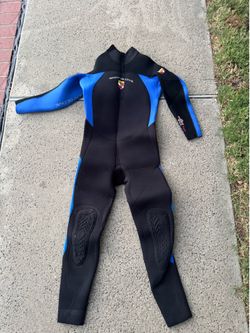 Wetsuit BodyGlove 7mm L $100