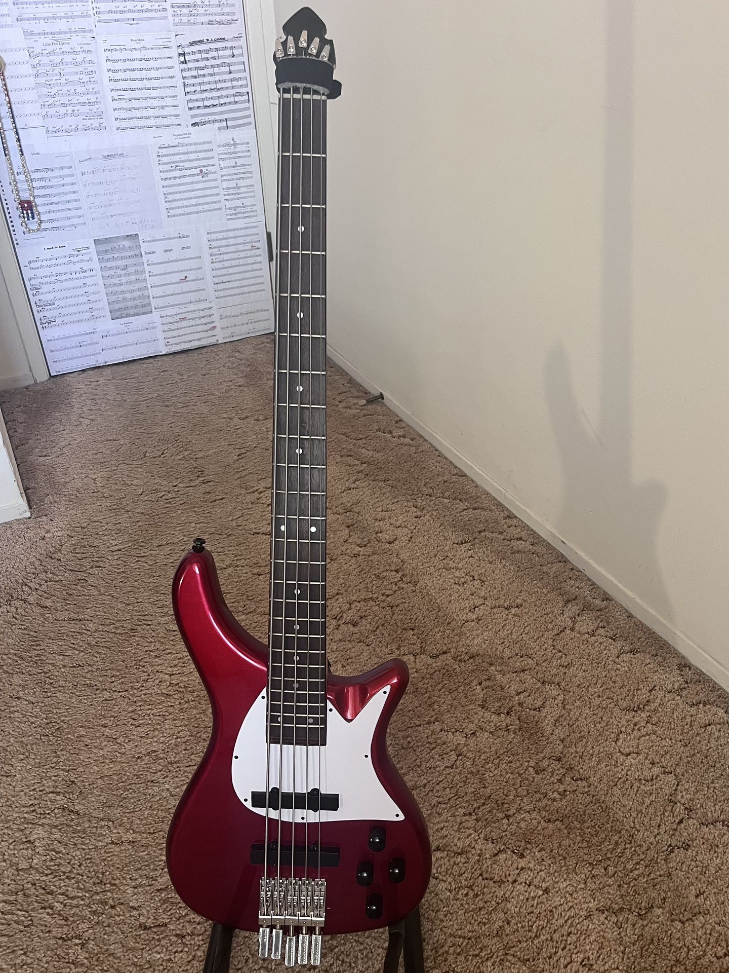 Headless Bass 5 Strings 