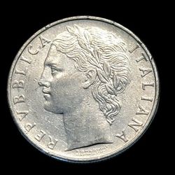 1967 R ITALY - 100 LIRE Coin