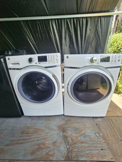 GE Washer&Dryer Set